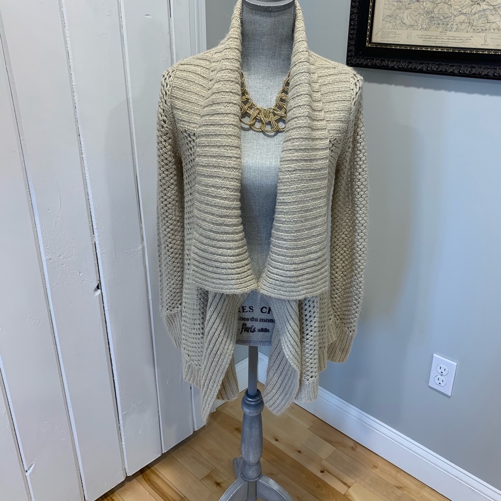 LOFT Med Sweater